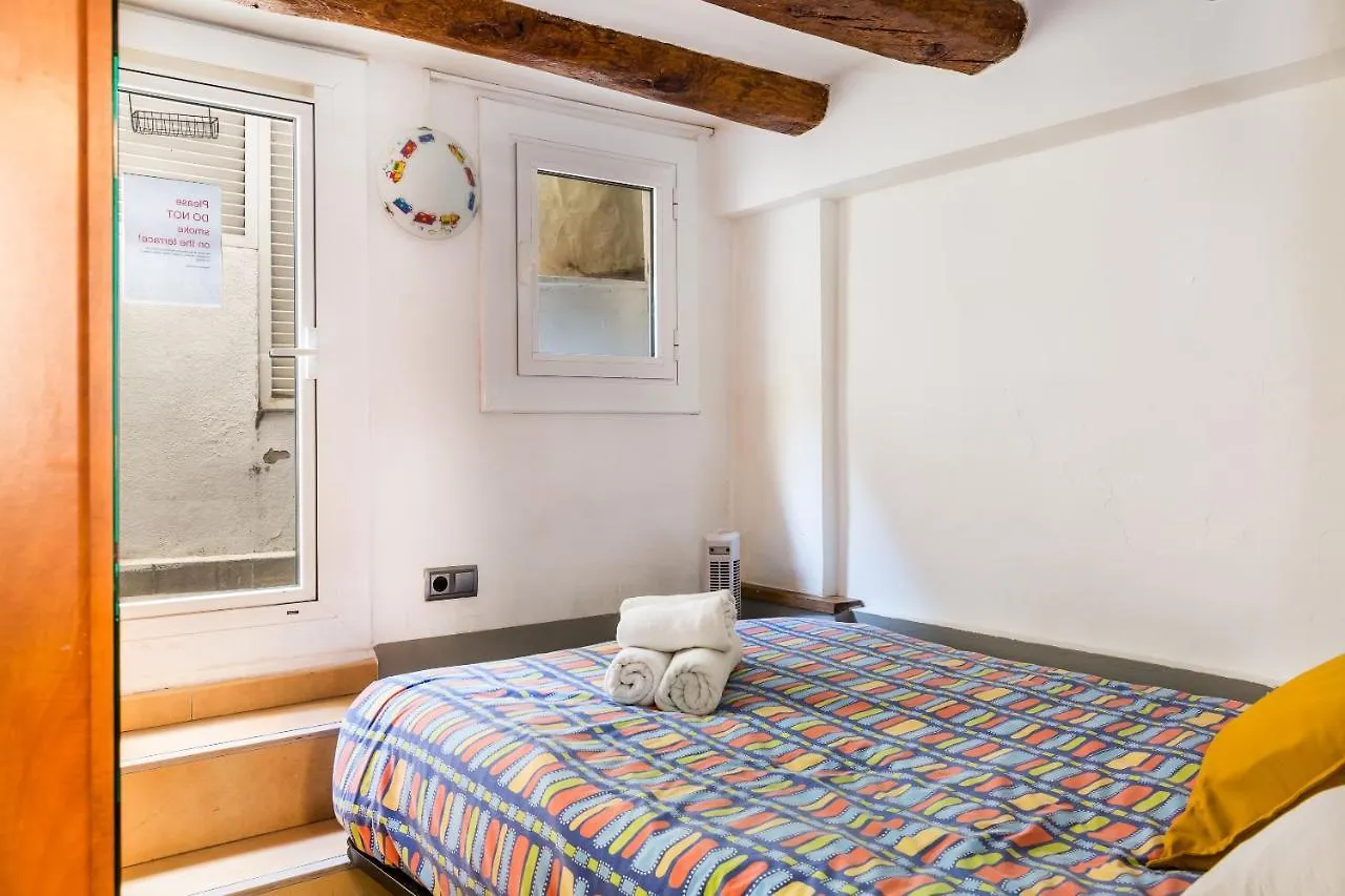 Fridays Flats Dreamy Duplex - Stylish Beach Loft Barcelona 3*,  Spain